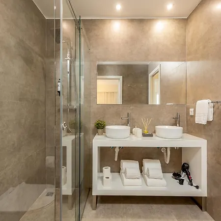 Spacious 4-bedroom In *