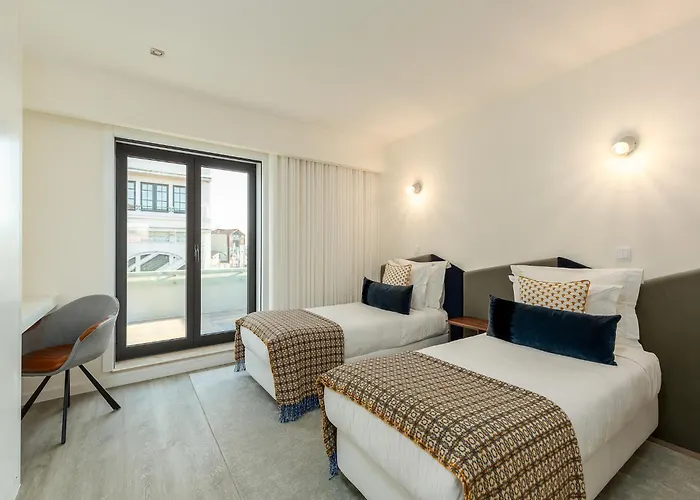 아파트 Spacious 4-bedroom In *