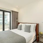 Spacious 4-bedroom In Apartament