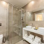 Spacious 4-bedroom In *