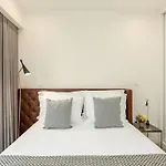 Spacious 4-bedroom In Apartament