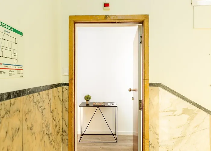 Spacious 4-bedroom In * Porto