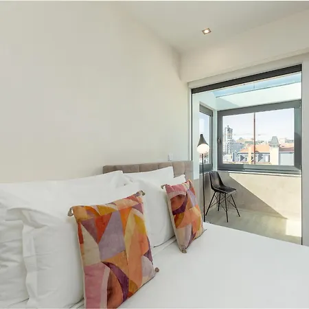 Spacious 4-bedroom In *